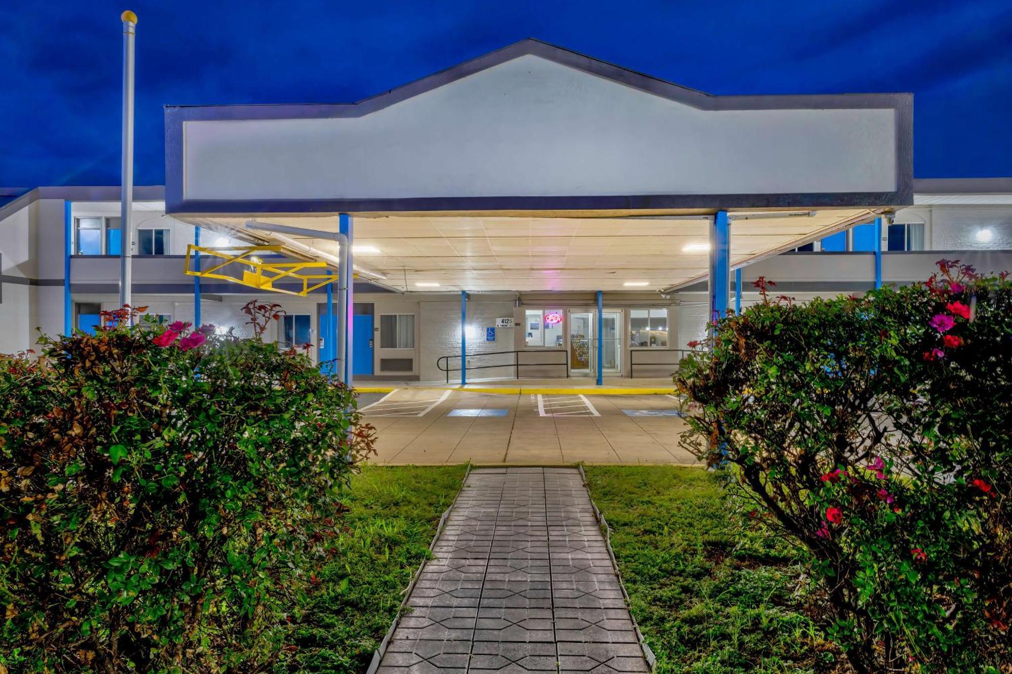 Motel 6 Harrisburg Pa Near Pa Expo Center Kültér fotó